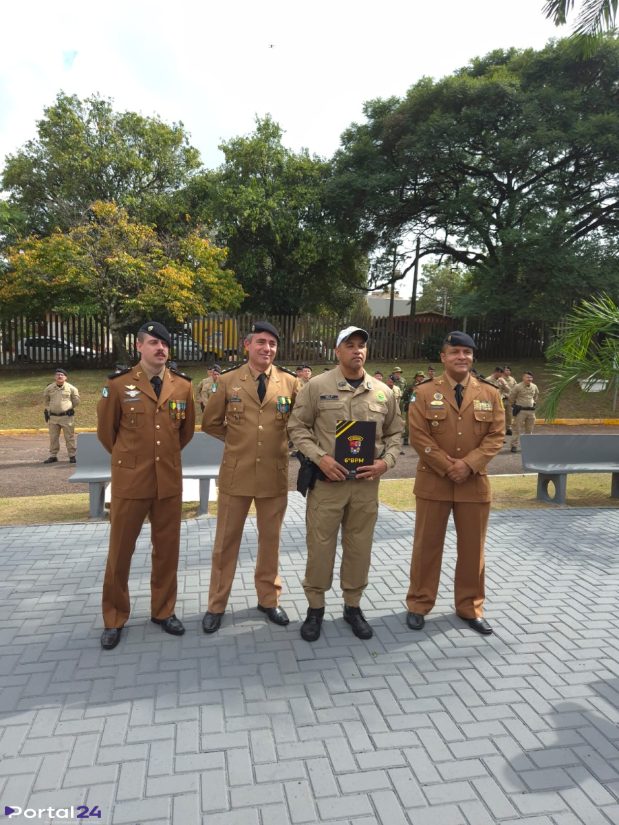 Polícia Militar realiza solenidade em homenagem a Tiradentes em Cascavel