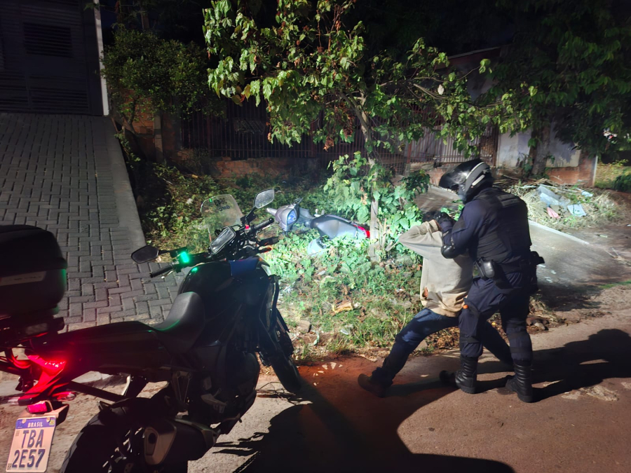 GPOM detém homem embriagado no Santa Cruz 