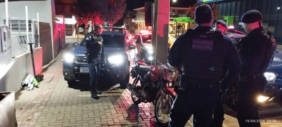 Adolescente foge da GM após empinar moto e é apreendido após perseguição em Cascavel