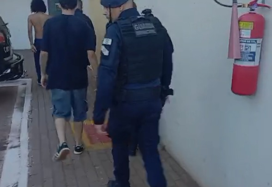Quatro são detidos com drogas no Parque Verde