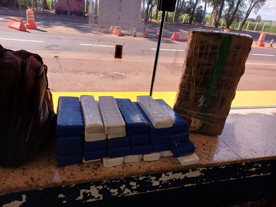 PRF realiza duas apreensões de maconha na BR-369 em Cascavel e Ubiratã
