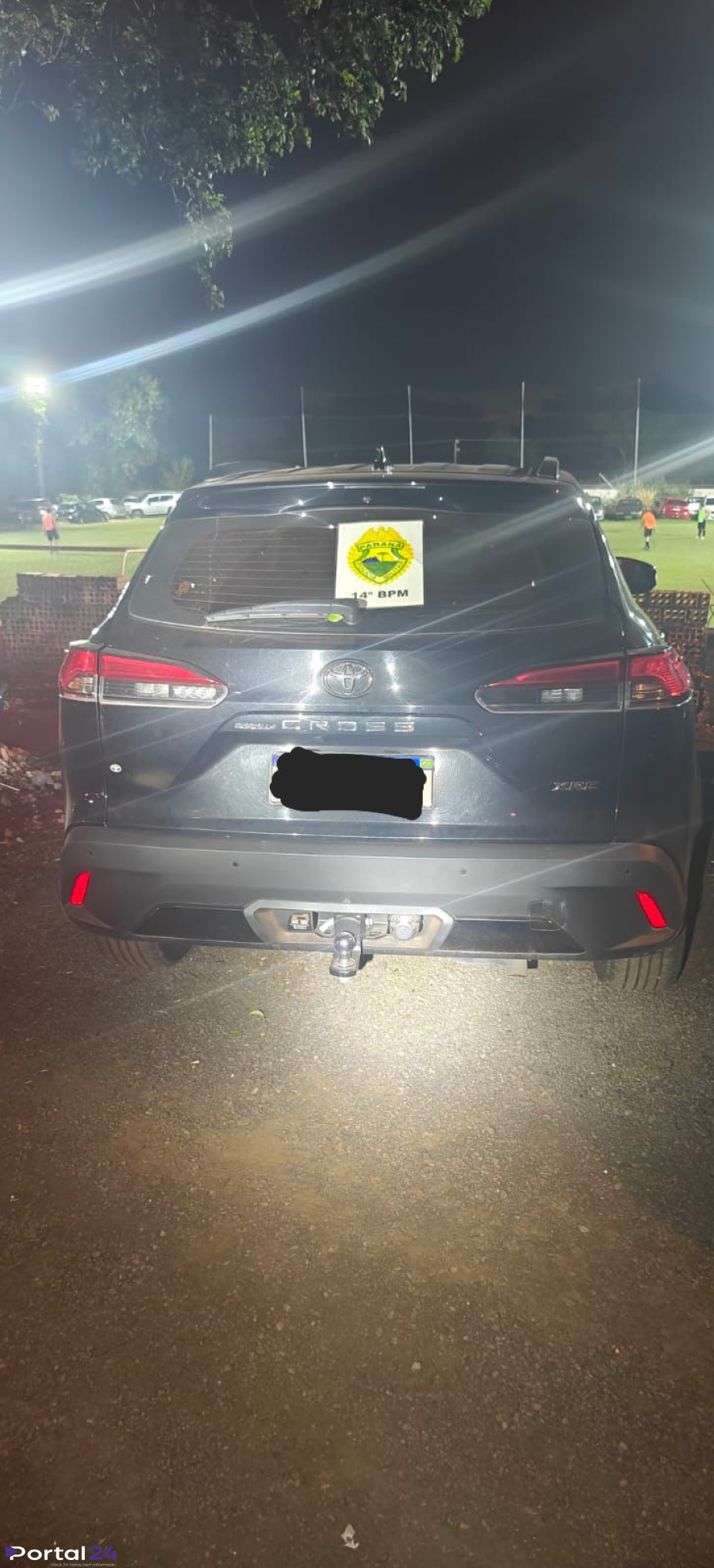 Mulher é presa com carro furtado e placas adulteradas no Centro de Foz do Iguaçu