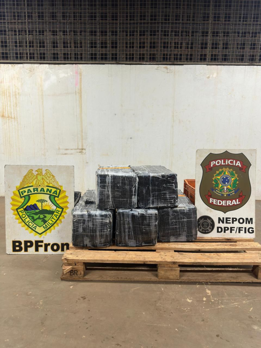 Ação conjunta apreende mais de 150 kg de maconha em porto clandestino de Foz do Iguaçu
