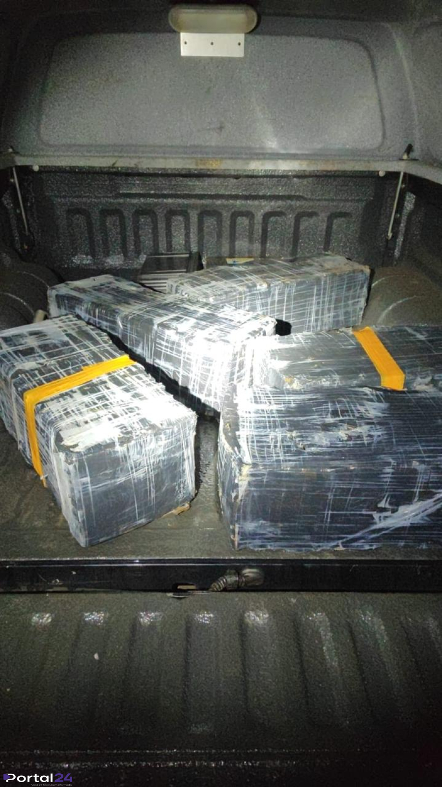 Ação conjunta apreende mais de 150 kg de maconha e policiais são alvo de tiros em Foz do Iguaçu