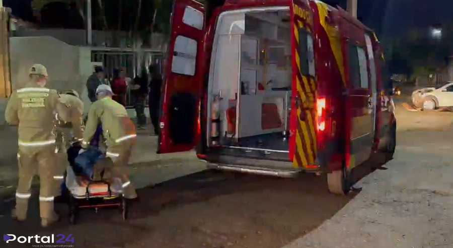 Colisão entre Voyage e Saveiro deixa idoso ferido no bairro Coqueiral, em Cascavel