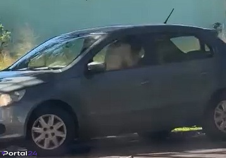 Casal é flagrado praticando atos libidinosos dentro de carro em via pública de Cascavel