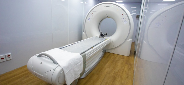 Paraná recebe tomógrafo e novos equipamentos para ampliar oferta de cirurgias no SUS