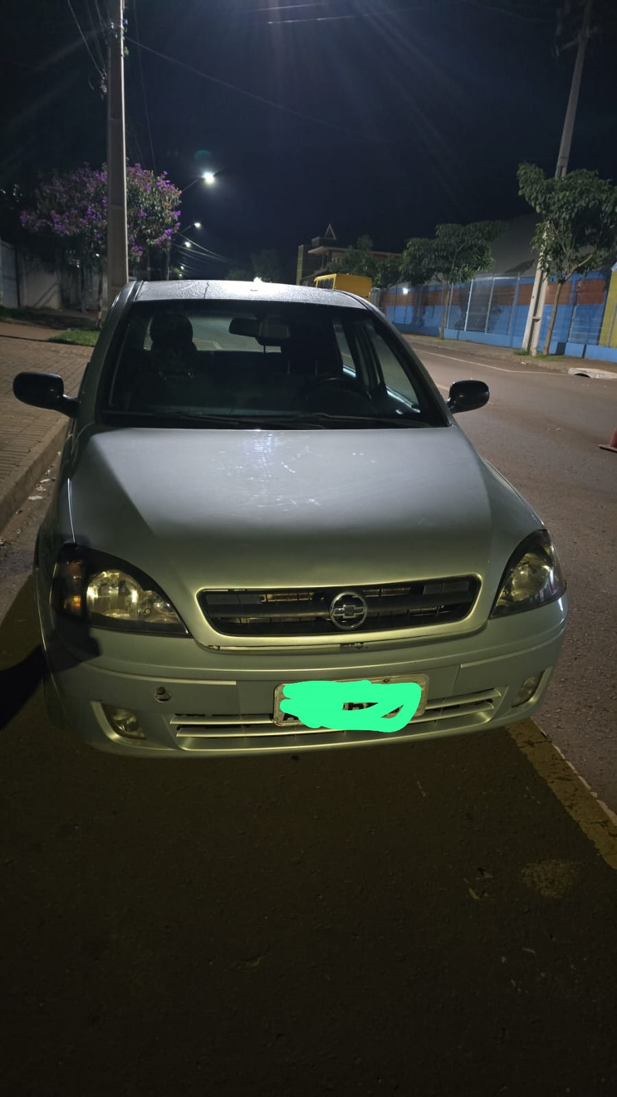 Motorista bêbado é preso após ser flagrado dirigindo em zigue-zague no Interlagos