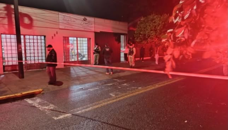Homem morre após ser baleado dentro de comércio em Toledo