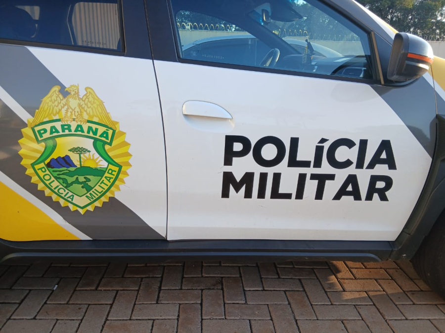 Passageira é flagrada com haxixe preso ao corpo em ônibus em Cascavel