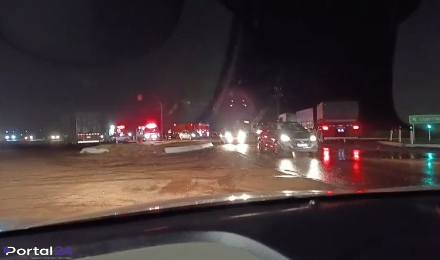 Acidente entre carro e carreta deixa BR-277 parcialmente interditada entre Guaraniaçu e Ibema