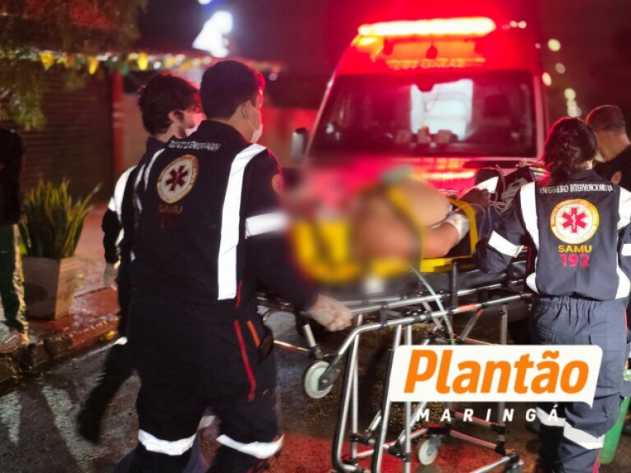 Motoboy e morador de rua ficam em estado gravíssimo após atropelamento em Maringá