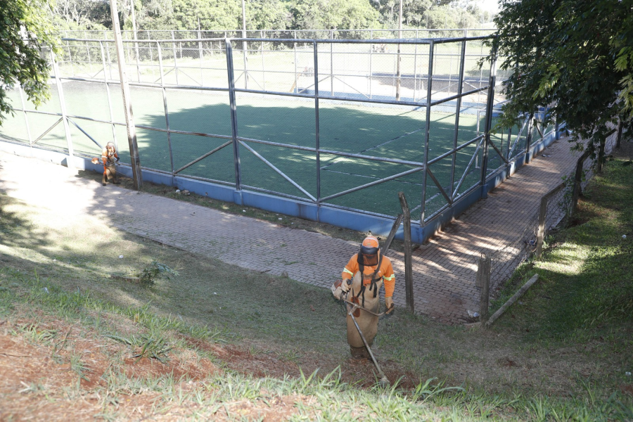  Projeto Prefeitura + Perto realiza força-tarefa de serviços gratuitos no Território I em Cascavel