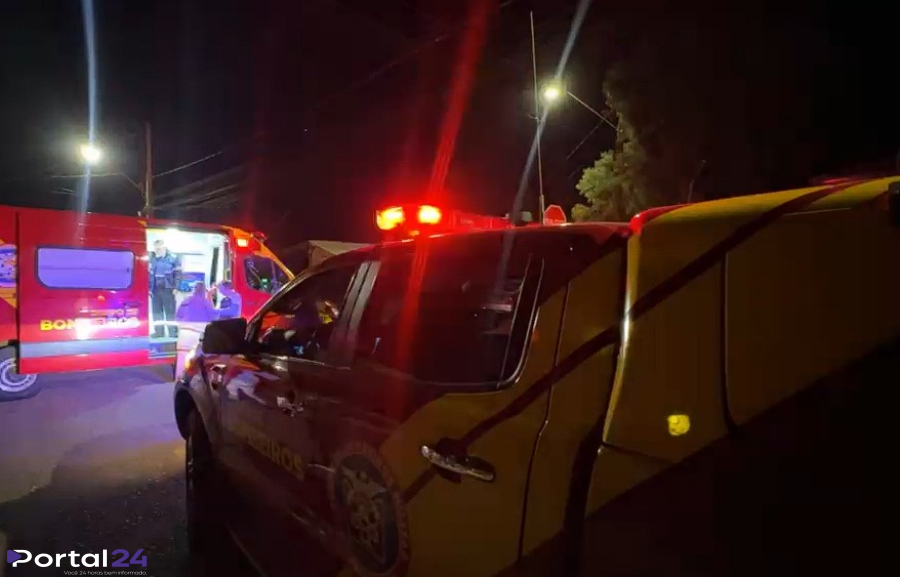 Colisão entre carro e bicicleta deixa casal ferido no bairro Floresta, em Cascavel