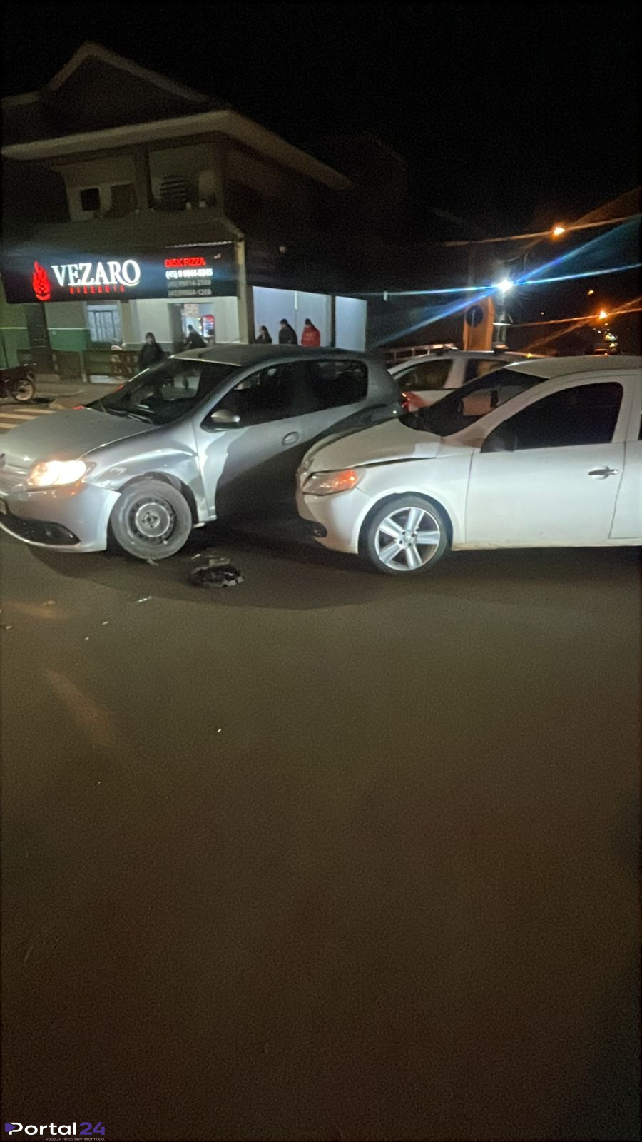Condutor foge após provocar acidente e abandona veículo em Cascavel