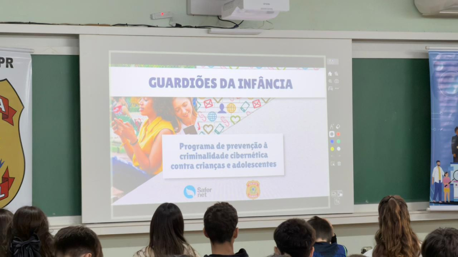 Polícia Federal leva projeto de prevenção ao abuso infantil e crimes virtuais para estudantes de Umuarama