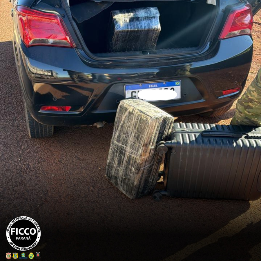FICCO/PR apreende mais de 60 kg de maconha e prende casal em Cascavel