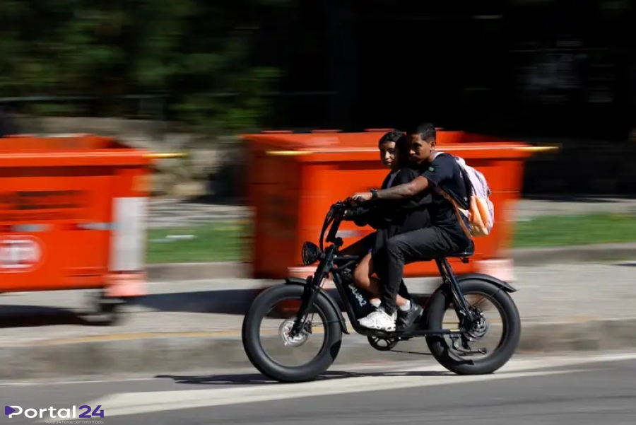 Câmara aprova regras mais rígidas para bicicletas elétricas e patinetes em Cascavel