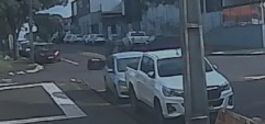 Vídeo mostra acidente entre Tracker e moto no Alto Alegre