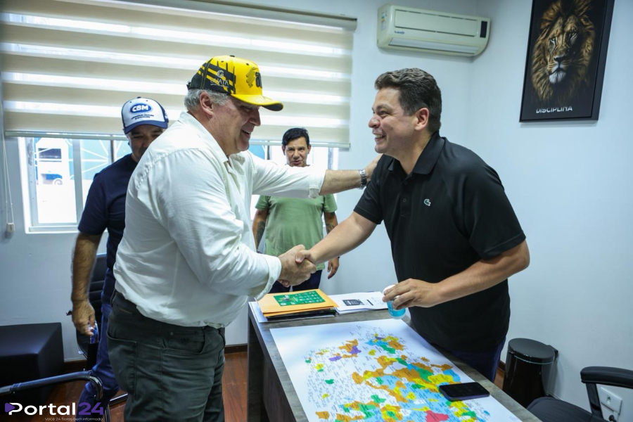 Gugu Bueno reconhece atuação do Automóvel Clube na história do automobilismo de Cascavel
