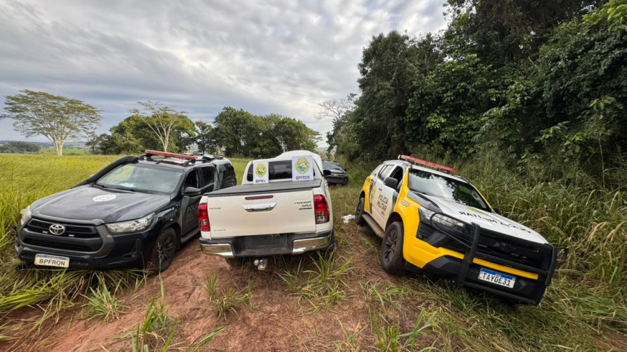 PM recupera caminhonete roubada durante operação integrada no Noroeste