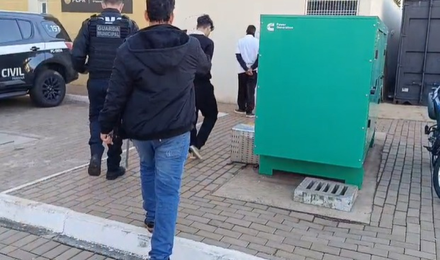 Casal é levado à delegacia após abordagem da GM no Parque Linear de Cascavel