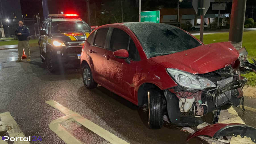 Acidente de trânsito é registrado no Trevo da Portal, em Cascavel