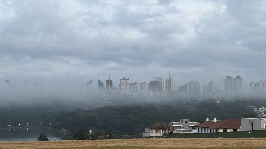 Sol aparece, mas previsão é de chuva para Cascavel