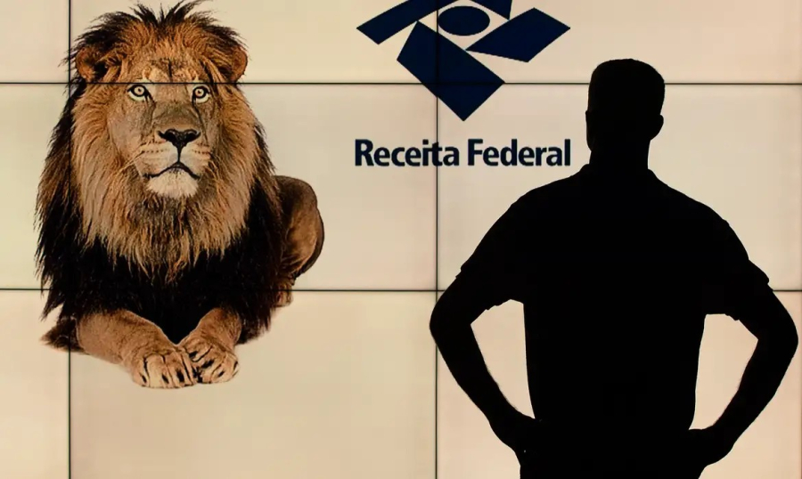 Receita paga nesta terça maior lote de restituição do IR da história