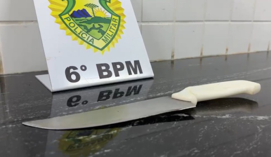 Com uma faca, homem é preso após ameaçar a companheira no Santa Felicidade