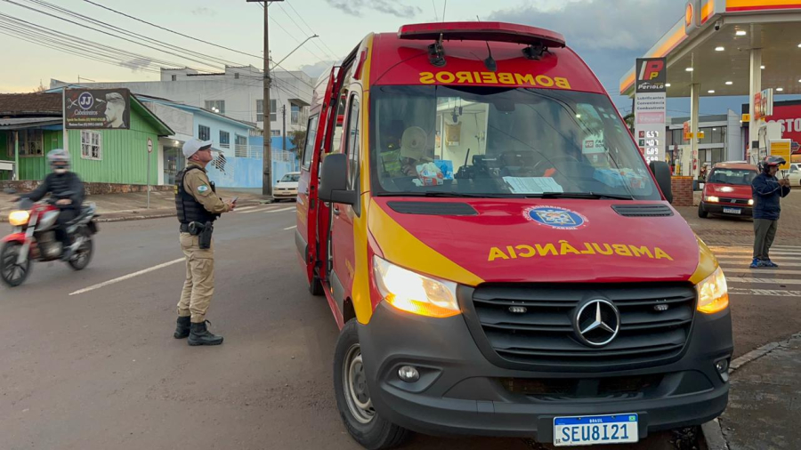 Jovem fica ferida em acidente no Periolo