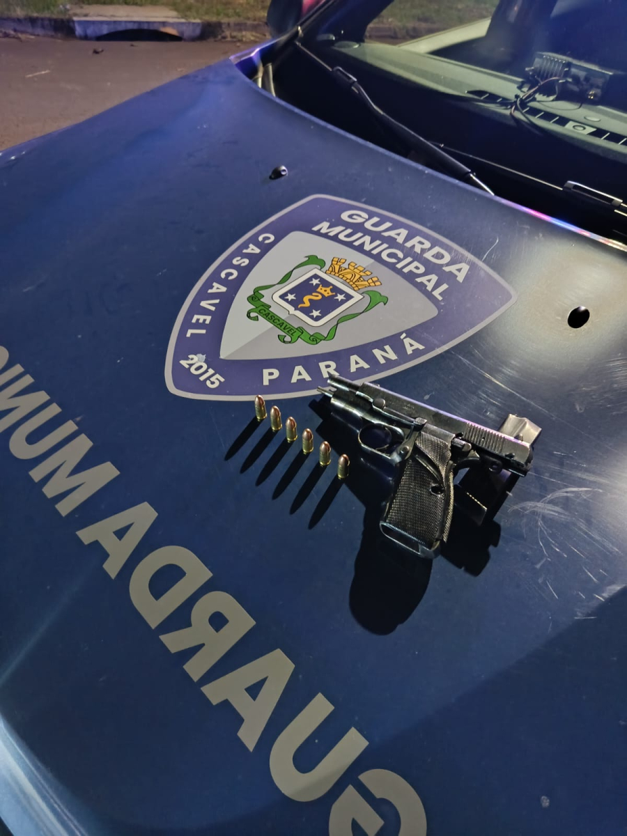 GM prende homem por porte ilegal de arma de fogo