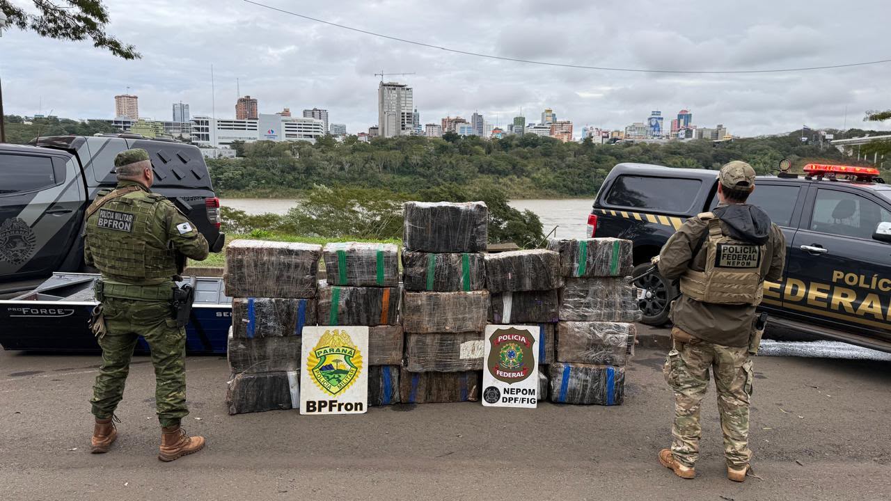 Ação integrada apreende mais de 770 quilos de maconha às margens do Rio Paraná em Foz do Iguaçu