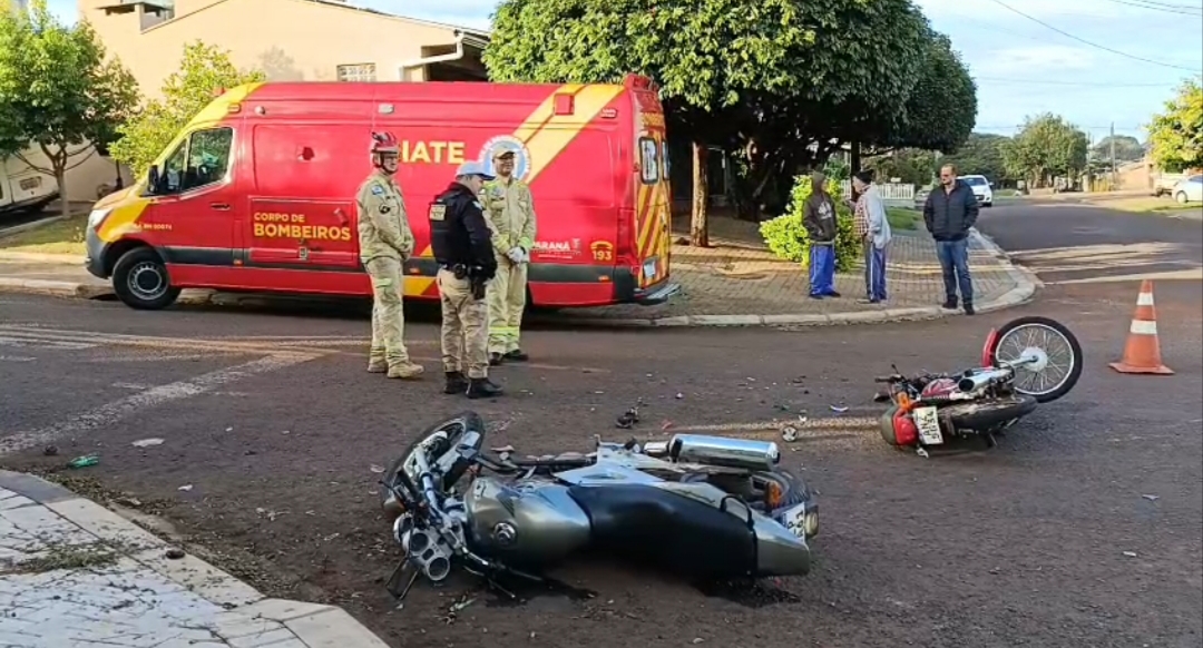 Colisão entre duas motocicletas deixa dois feridos no bairro Floresta
