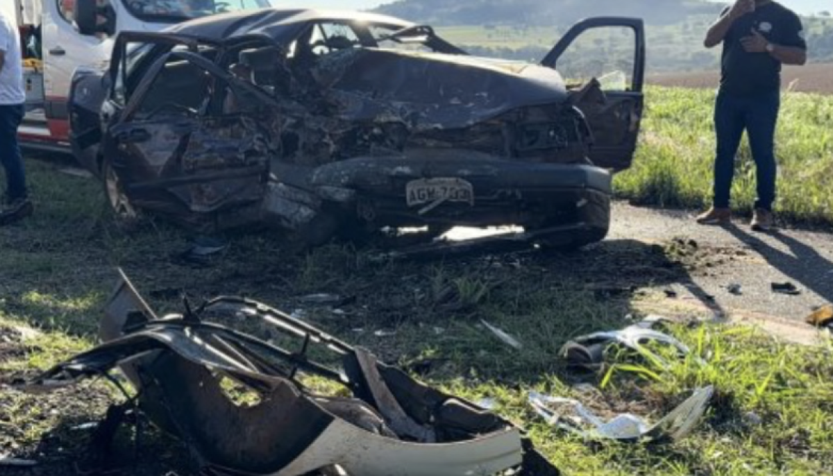 Colisão violenta deixa um morto e três feridos graves na PR-317, em Santa Helena