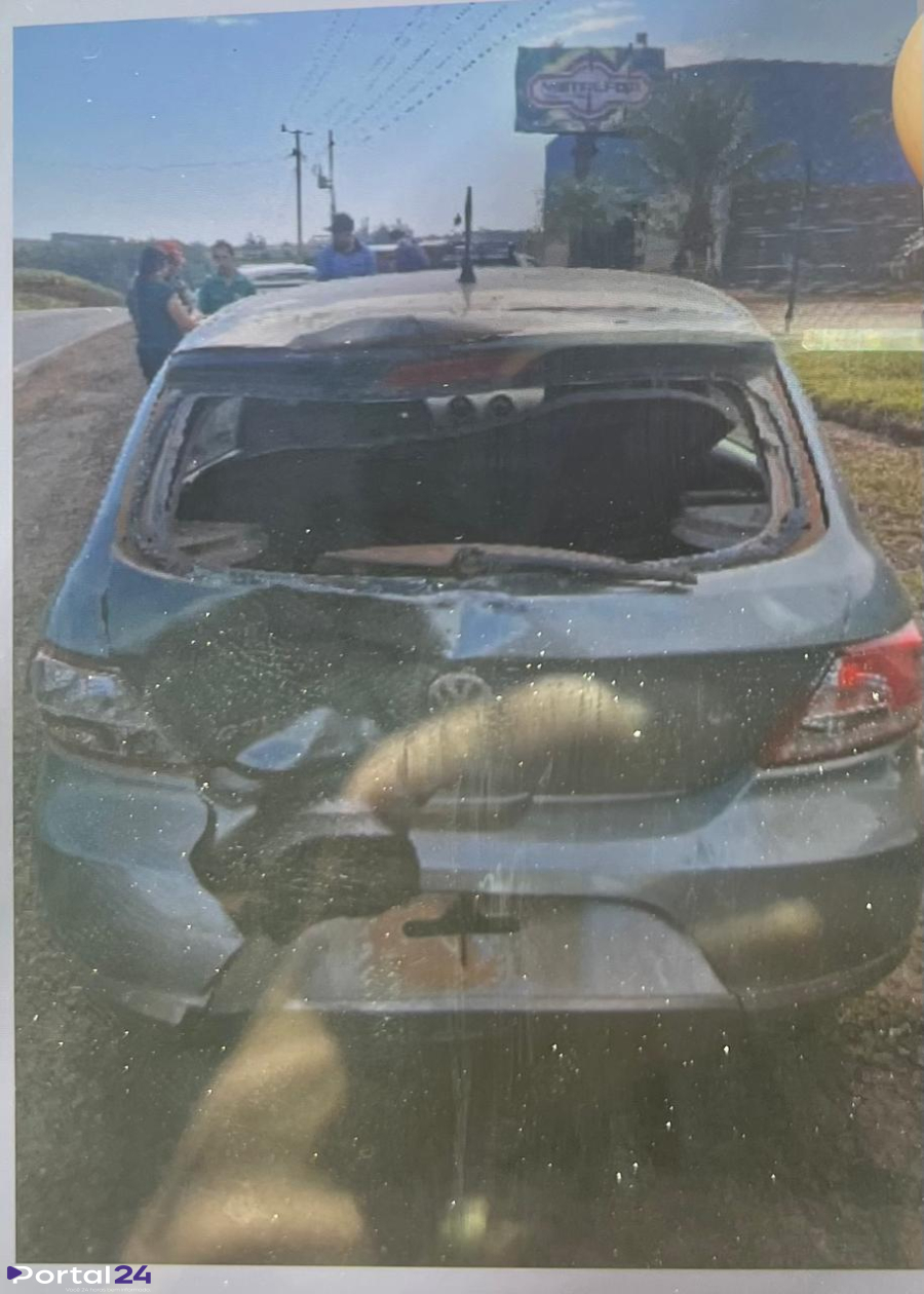 Colisão traseira entre carro e duas motocicletas deixa dois feridos na PR-317, em Formosa do Oeste