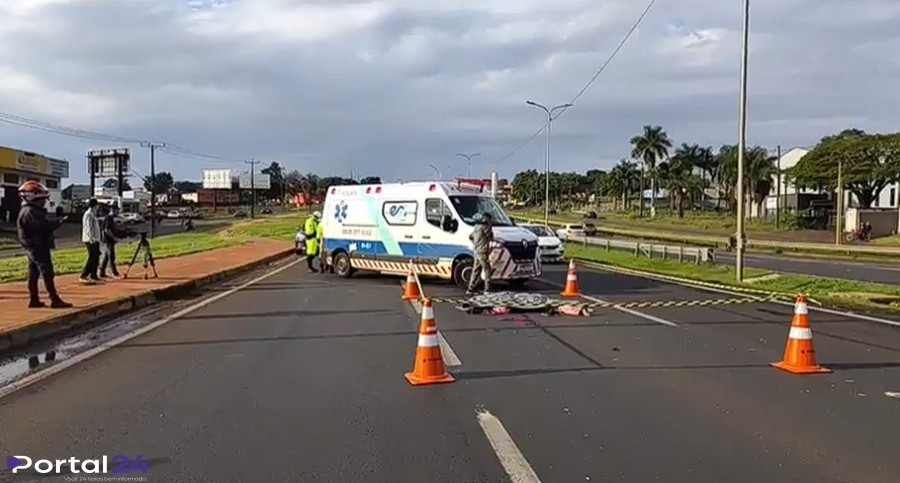 Pedestre morre após ser atropelado por Saveiro que fugiu sem prestar socorro na BR-277, em Foz do Iguaçu