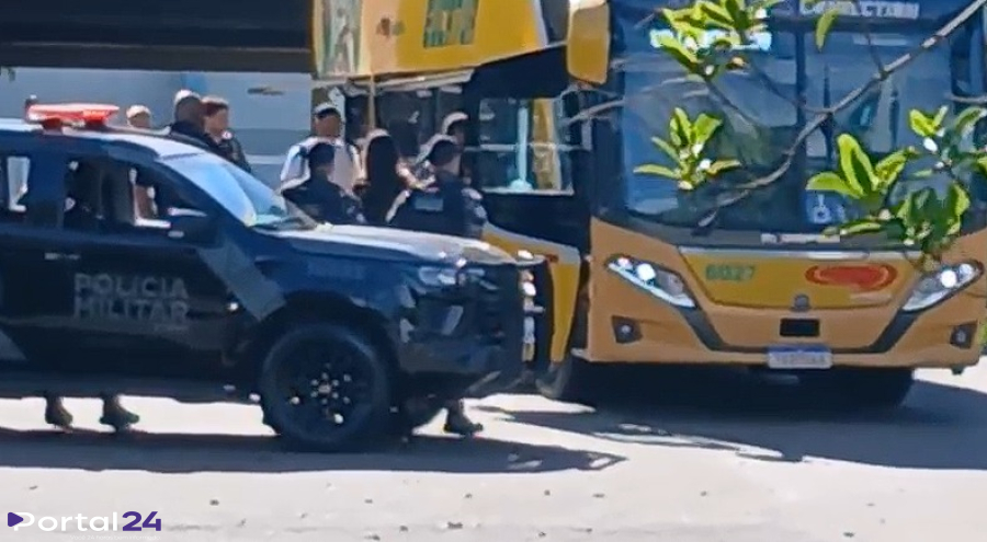 Polícia Militar escolta delegação do Corinthians até o Estádio Olímpico para amistoso contra o Cascavel