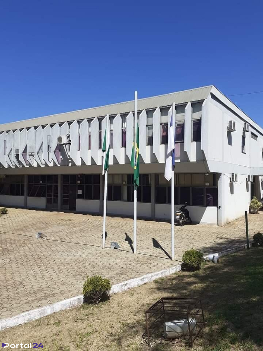 Servidora da educação é presa em operação da Polícia Civil em Céu Azul