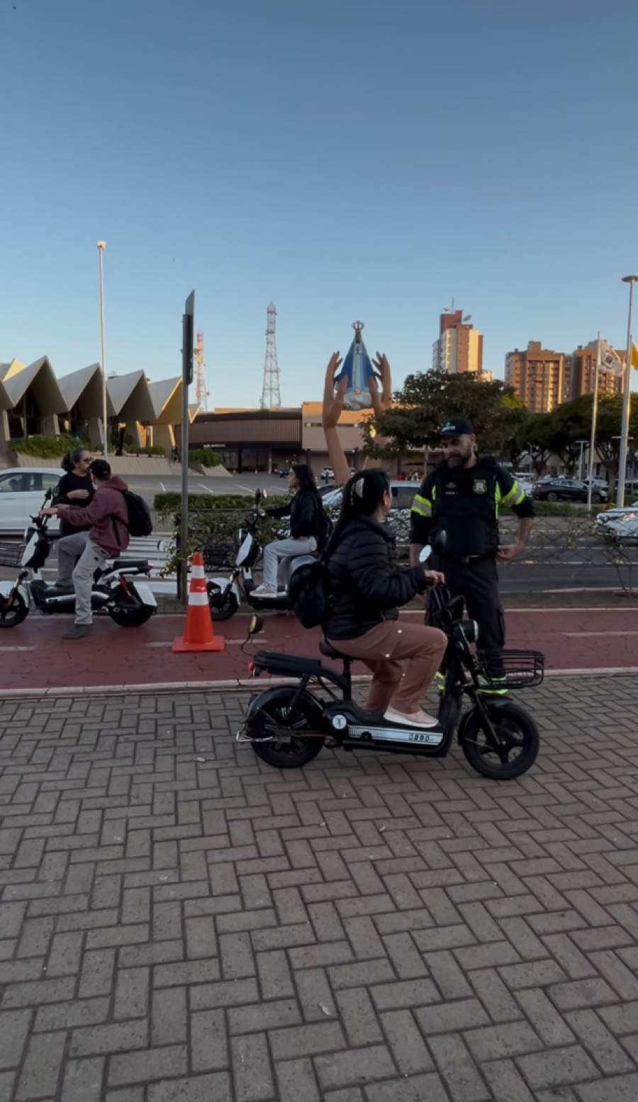 Antes da fiscalização, Transitar reforça orientações sobre novas regras de circulação de veículos autopropelidos