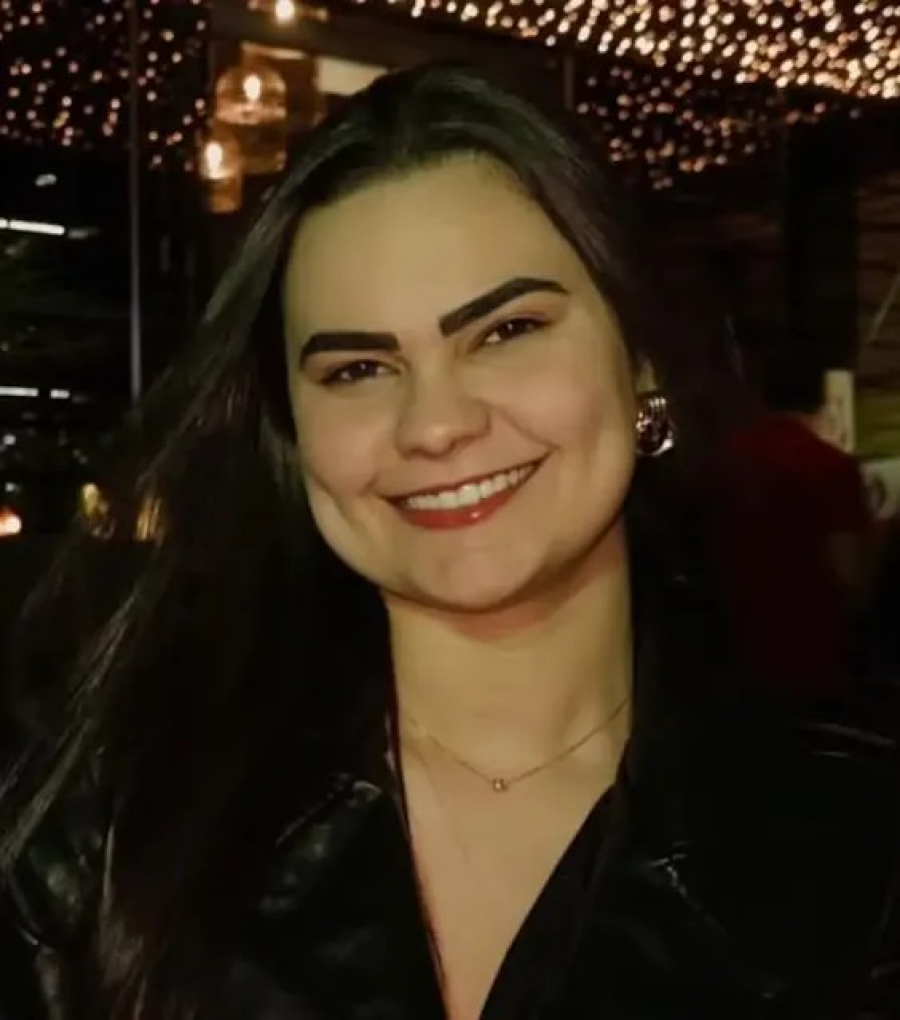 Jovem baleada em atentado perde visão de um olho e segue com projétil alojado no corpo