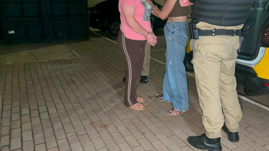 Mulheres são detidas suspeitas de abandonar bebê em conveniência no Cascavel Velho