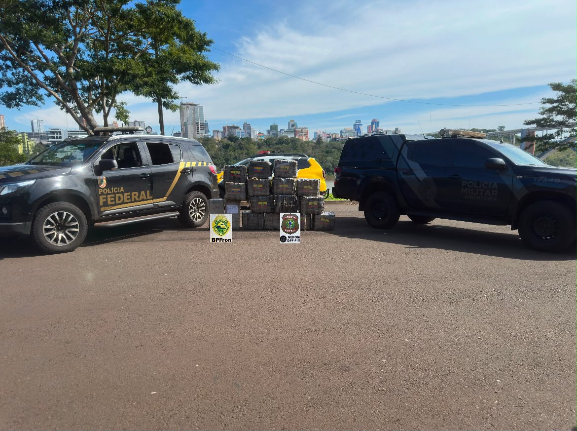 Ação conjunta apreende mais de 430 quilos de maconha e prende três suspeitos em Foz do Iguaçu