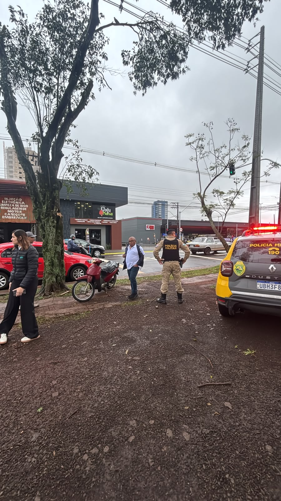 Ladrão é preso pela PM após furtar moto e sofrer acidente em Cascavel