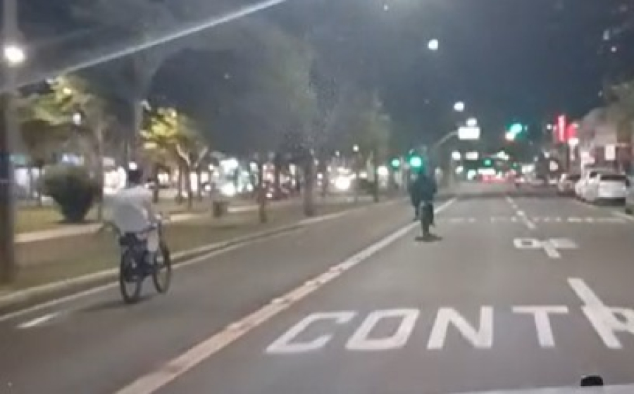 Feras do Asfalto? Jovens são flagrados em 'racha' com bicicletas elétricas em Cascavel