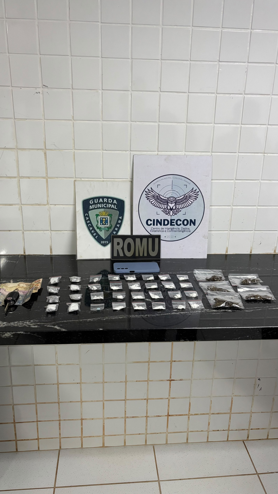 Homem é preso pela ROMU por fazer 