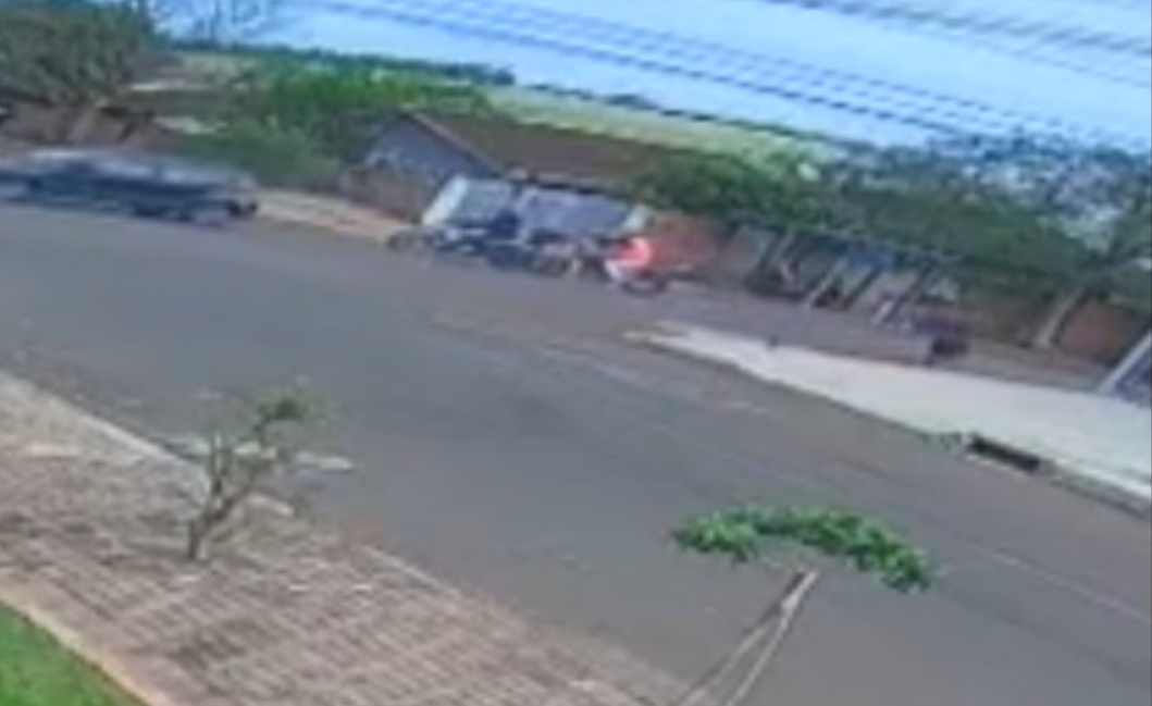 Câmera de segurança registra execução de homem no Parque dos Ipês, em Cascavel