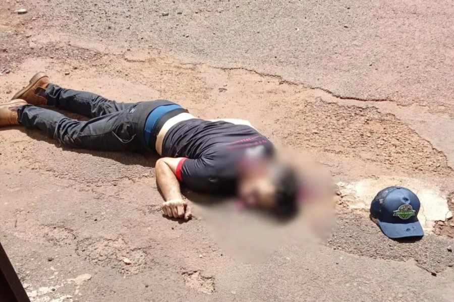 Homem é executado a tiros dentro de auto center em Pato Bragado