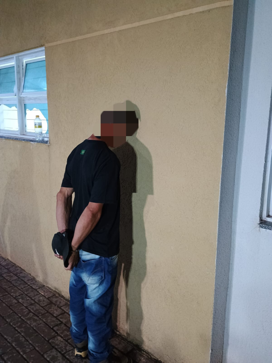 Homem é preso por descumprir medida protetiva no Cataratas