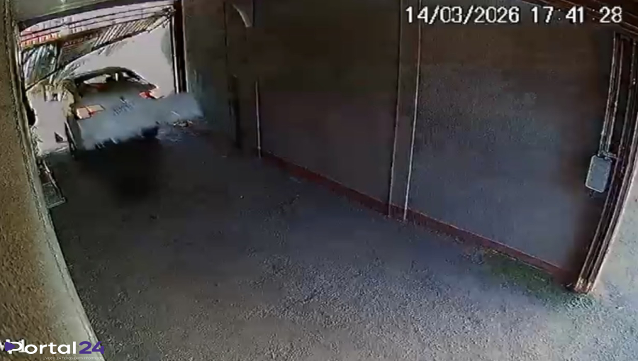 Motorista destrói portão de motel ao fugir de carro em Cascavel